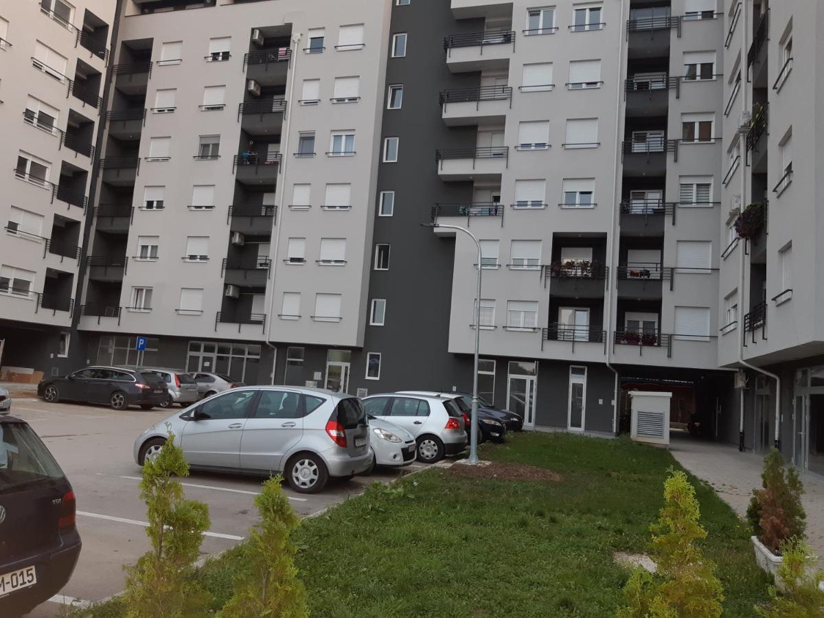 Apartman Dijana Banja Luka Exterior foto